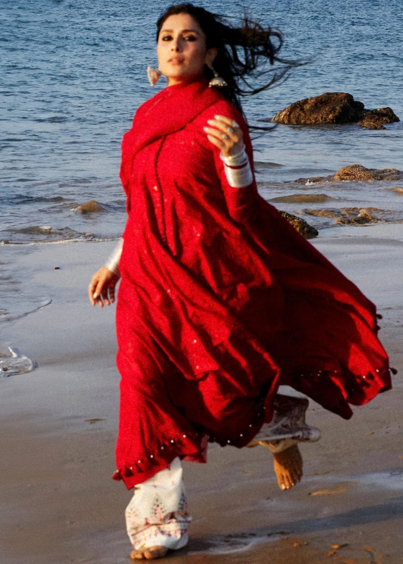 Zara Shahjahan Lawn | Red | Unstitched | Wedding wear | embroidered Organza Dupatta | DEENA-12A - Image 3
