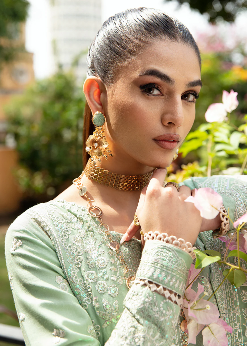 Gulaal Luxury Lawn | Green | Unstitched | Party wear | Chiffon Dupatta embroidered | DENIZ GL-LL-24V1-05 - Image 3
