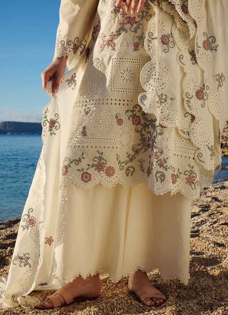 Image | Lawnkari 25 Collection | Kora | Unstitched | Festive wear | Reem- D4 | 3 pc set. - Image 4