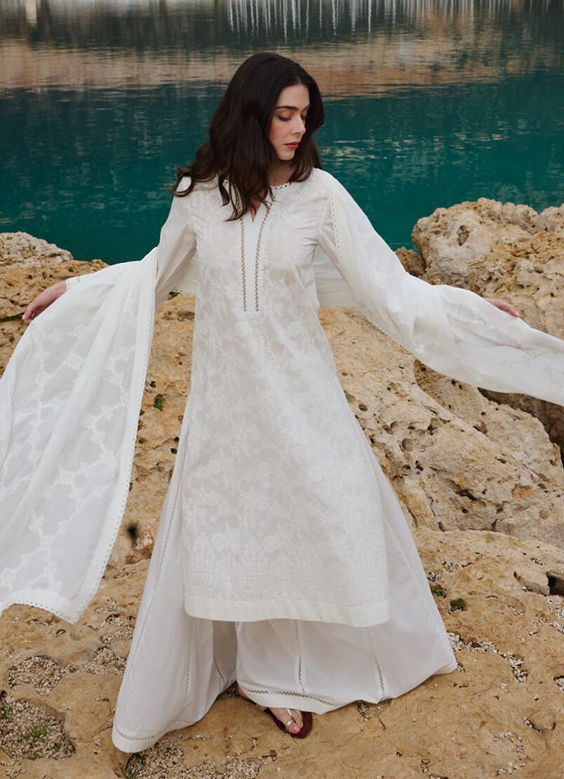 Image | Lawnkari 25 Collection | White | Unstitched | Festive wear | Nour- D8 | 3 pc set.