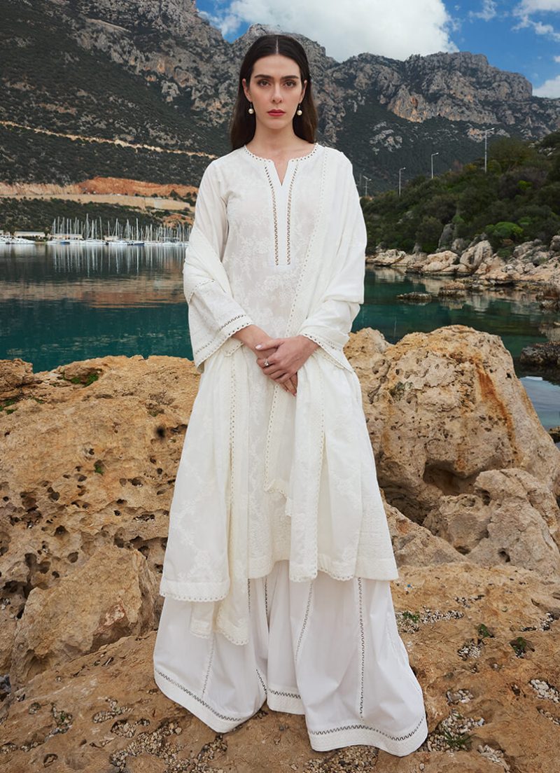 Image | Lawnkari 25 Collection | White | Unstitched | Festive wear | Nour- D8 | 3 pc set. - Image 4