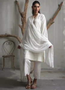 Image | Spring Pret ’24 | Embroidered Lace Dupatta | Chiffon | White | 1 pc | IDCH-213171.