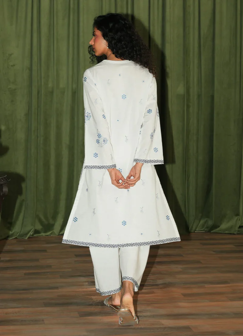 Image | Spring The Tea Collection | White | Cotton | Stitched | Embroidered Co-ord Set | 2 pc - Image 4