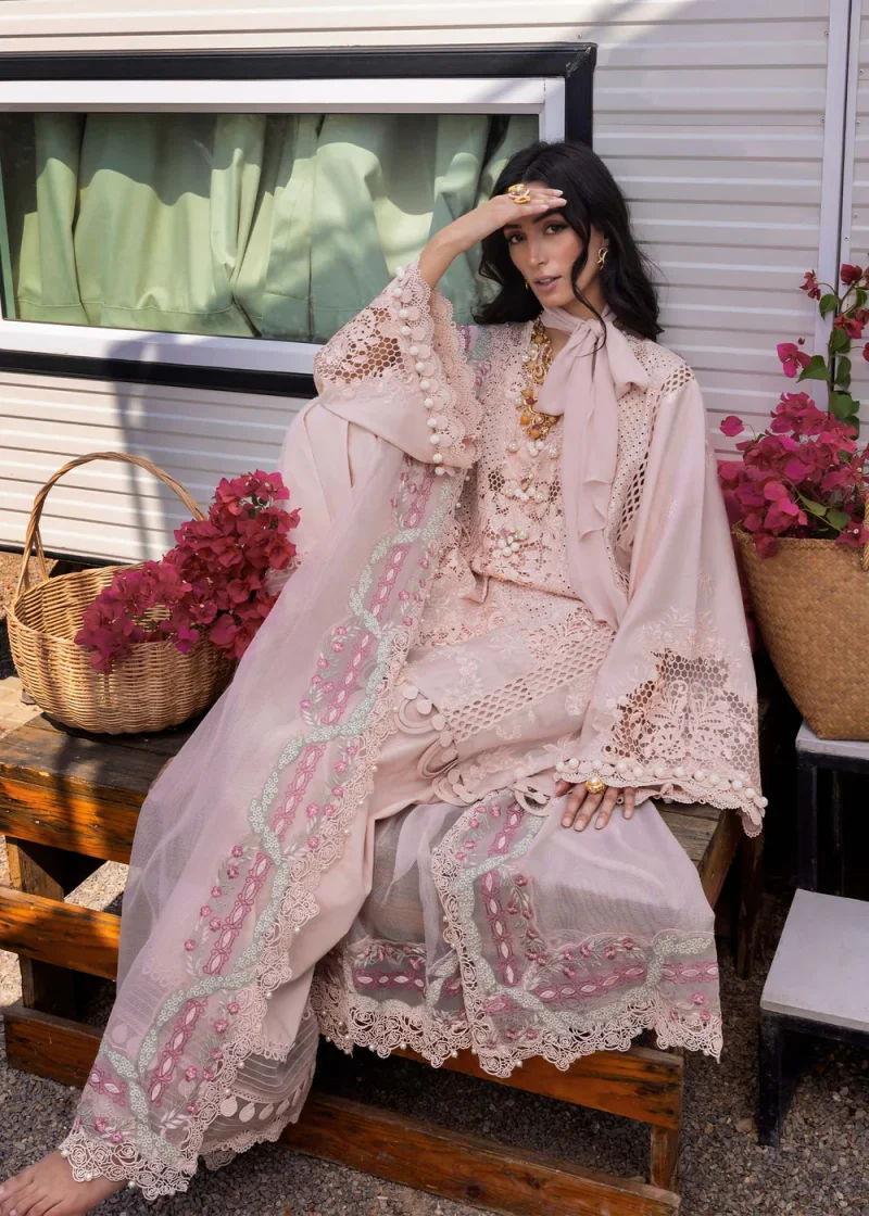 Saira Shakira | Luxury lawn'25 | Leyla-a | Lawn | Salmon pink | Embroidered Suit | 3pc - Image 4