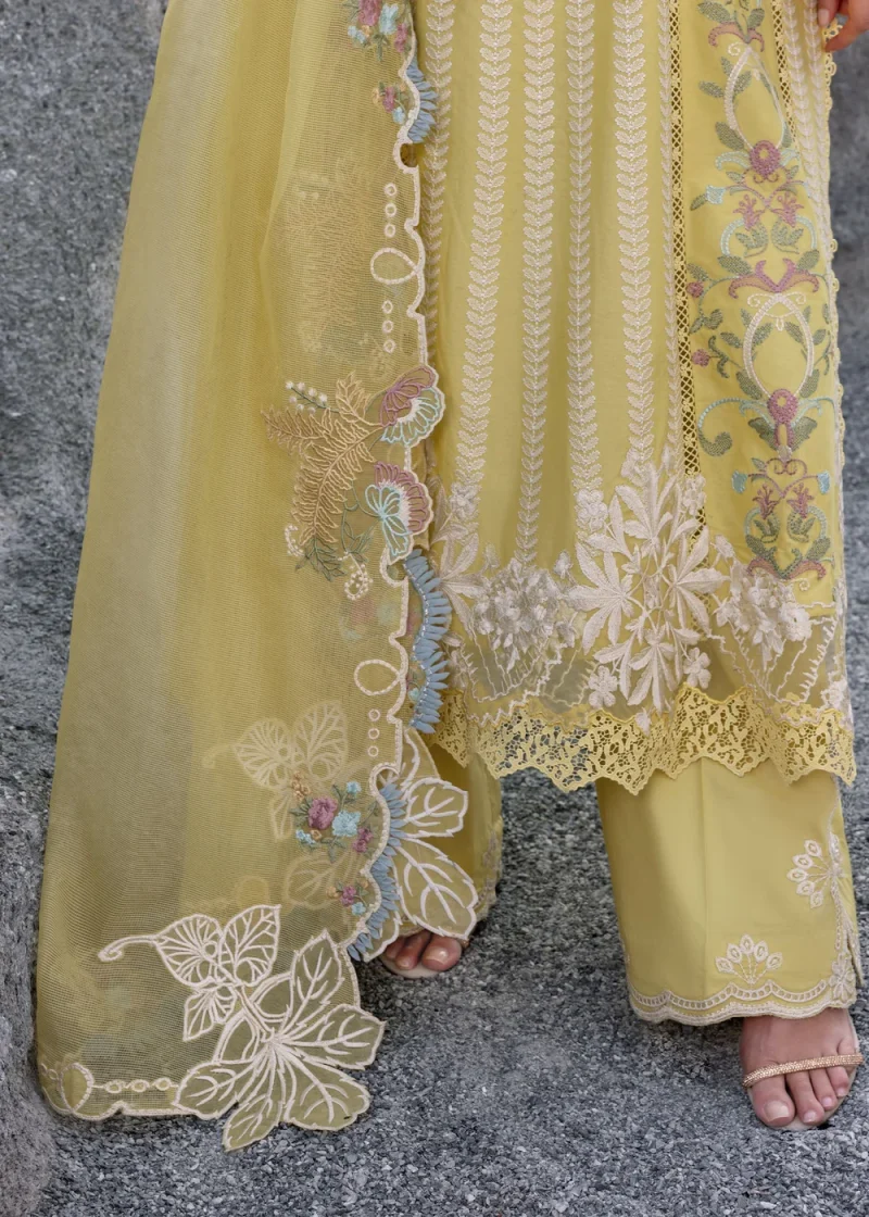 Saira Shakira | Luxury lawn'25 | Dilara-b | Lawn | Sky | Embroidered Suit | 3pc - Image 4