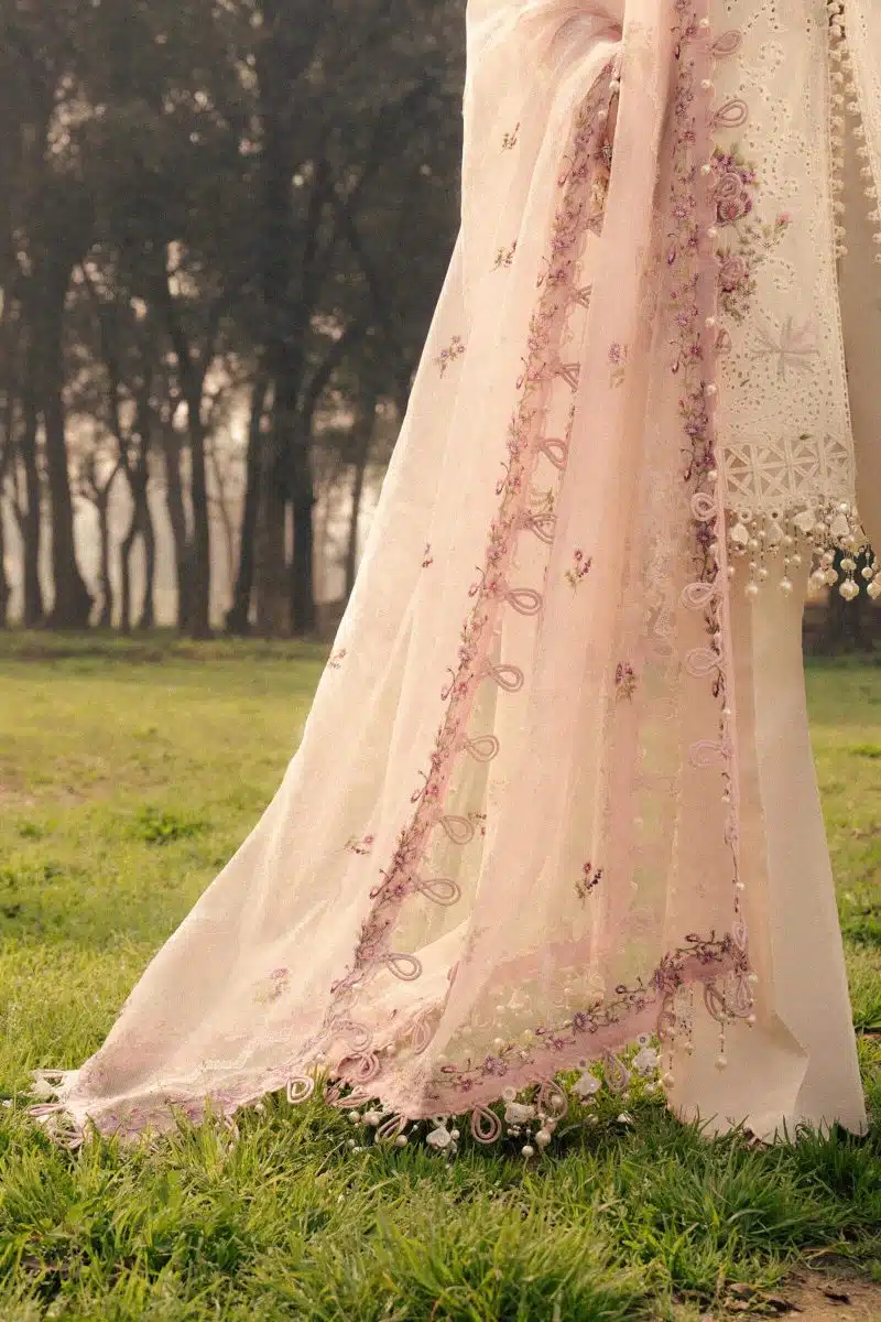 Sana Safinaz | Luxury Lawn 25 | White | Unstitched | Festive wear | 001A-3CT | 3pc set. - Image 4